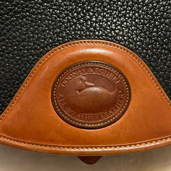 Vintage Dooney & Bourke All Leather saddle Bag Dark Blue Color Made In USA - Picture 14 of 16